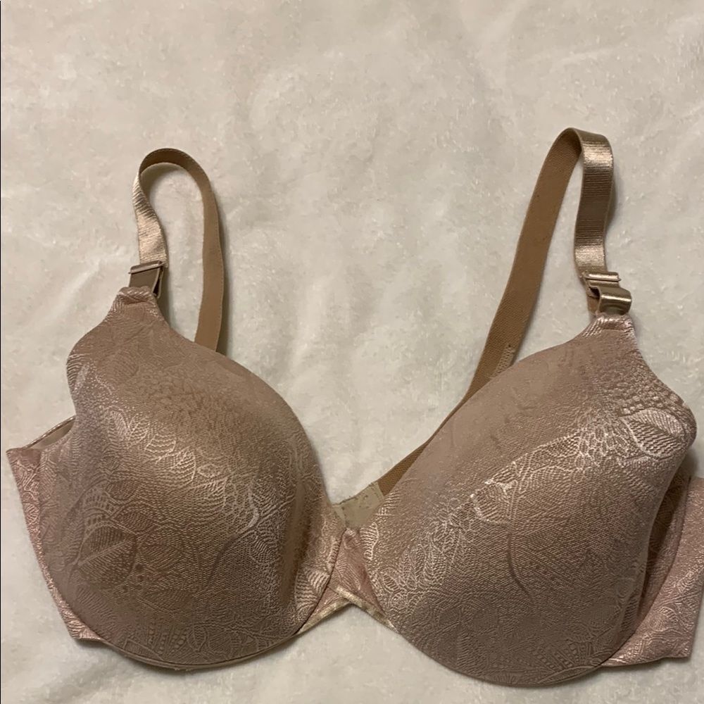 Bali Nude 42D Bra Molded Underwire Cups